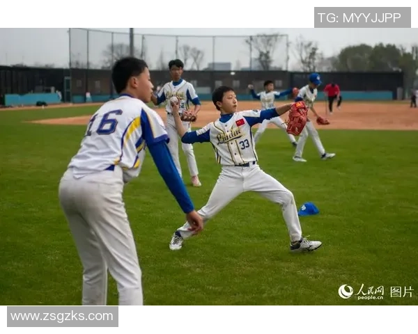 四中全会精神在底层|浙江嘉兴平湖徐家埭村:建棒球场 铺共富路 四中全会精神在底层|浙江嘉兴平湖徐家埭村:建棒球场 铺共富路